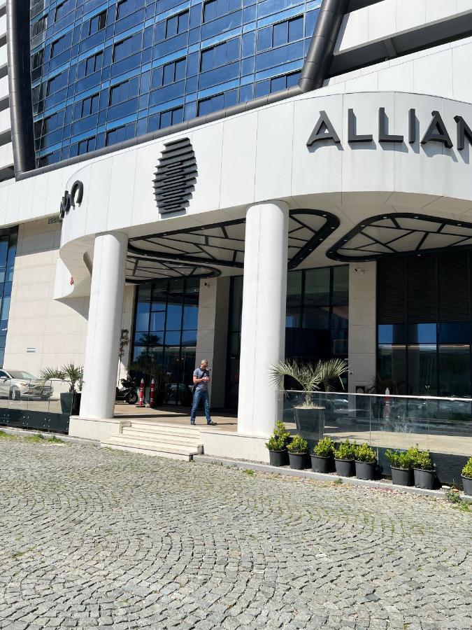 Apartments In Alliance Μπατούμι Εξωτερικό φωτογραφία