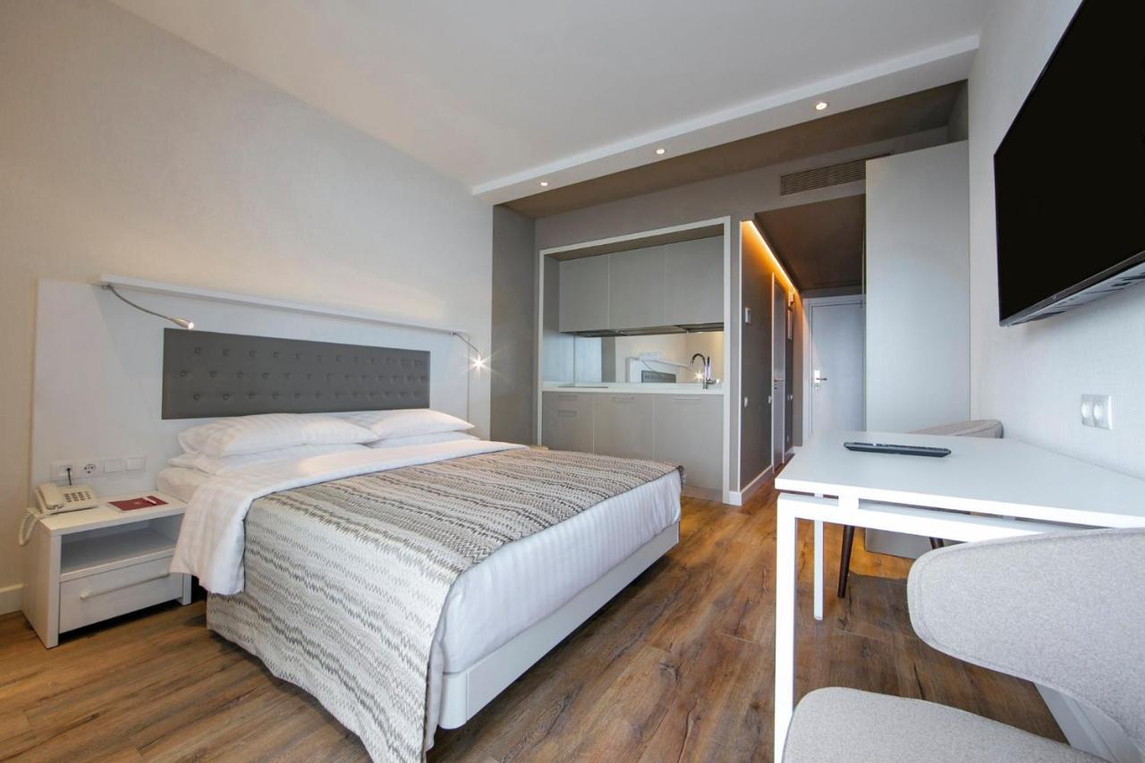 Apartments In Alliance Μπατούμι Εξωτερικό φωτογραφία